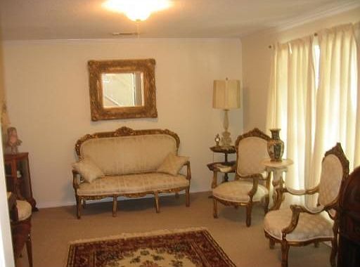 3rd image of 3981 Peach Tree Ct