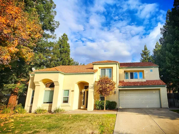 10348 N Doheny Dr, Fresno, CA 93730