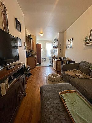 1st image of 714 6th Ave APT 4