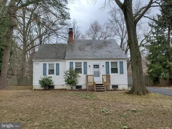 3104 N Wind Rd, Parkville, MD 21234