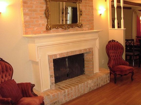 4th image of 284 Huntington Dr
