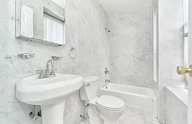 Rented by Living New York