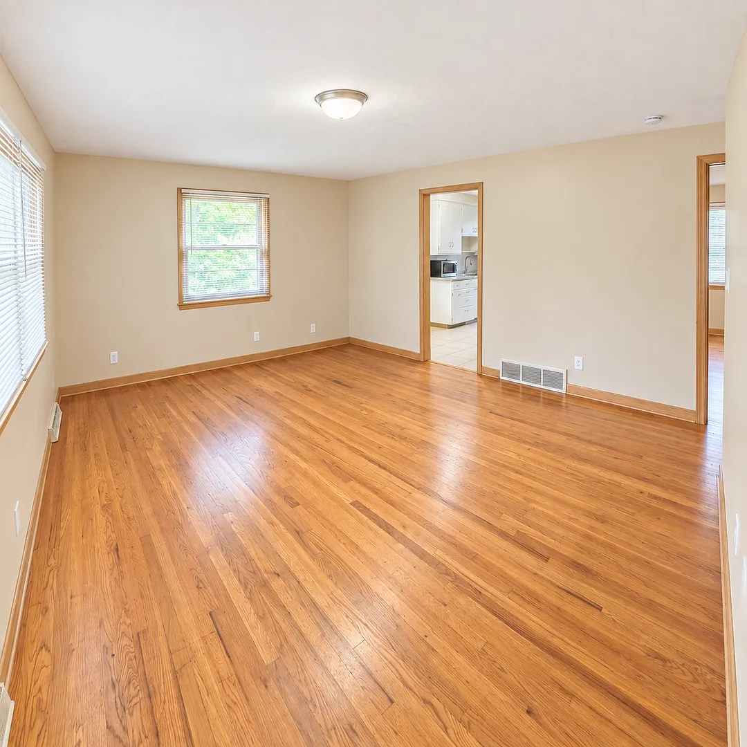 4320 M St-Duplex — Photo 4