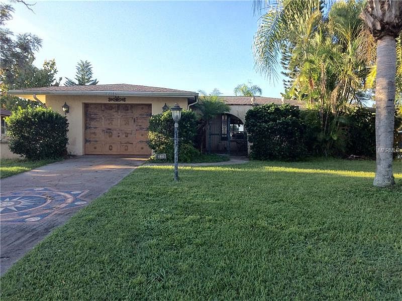 218 Caddy Rd, Rotonda West, FL 33947 Zillow