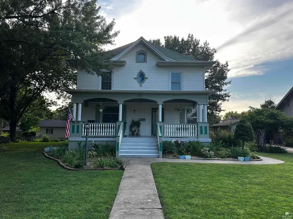 605 East Ave, Blue Rapids, KS 66411