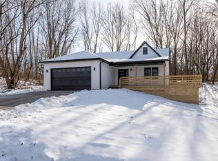 48 McIntosh Ct, Howard, OH 43028