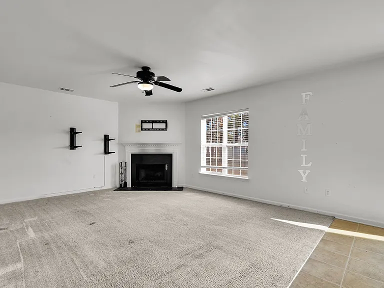 25 Pennyroyal Way — Photo 17