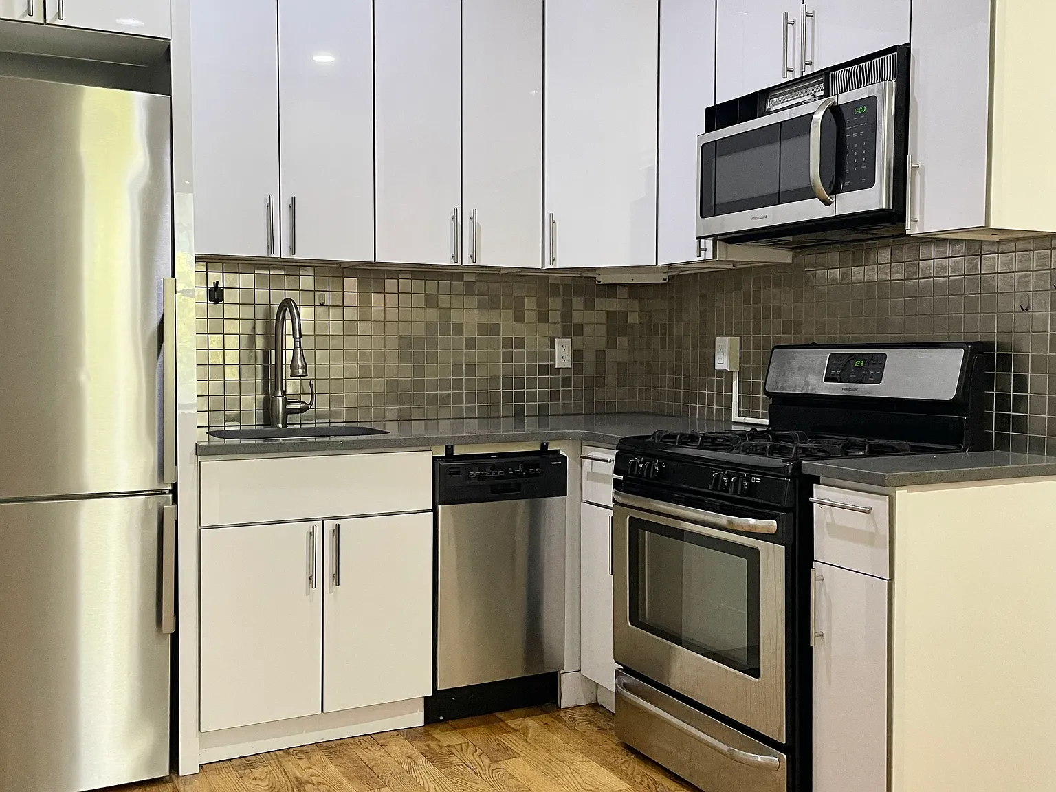 507 Myrtle Avenue — Photo 2