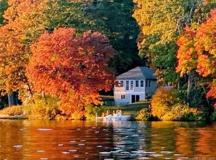 169-2 Blood St, Old Lyme, CT 06371