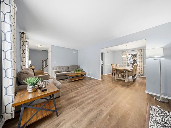 5th image of 1527 Williams Ave