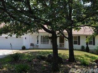 1068 Forest Way, Lake Sherwood, MO 63357