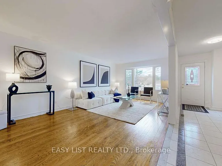 855 Queen St W #1 — Photo 5
