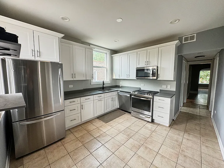 637 N Monticello Ave #2 — Photo 18
