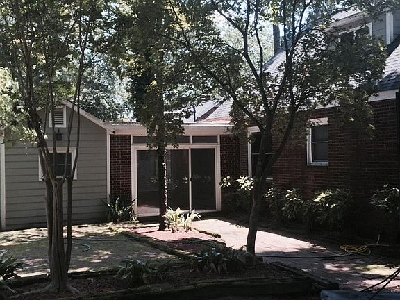 Patio off of Extra room