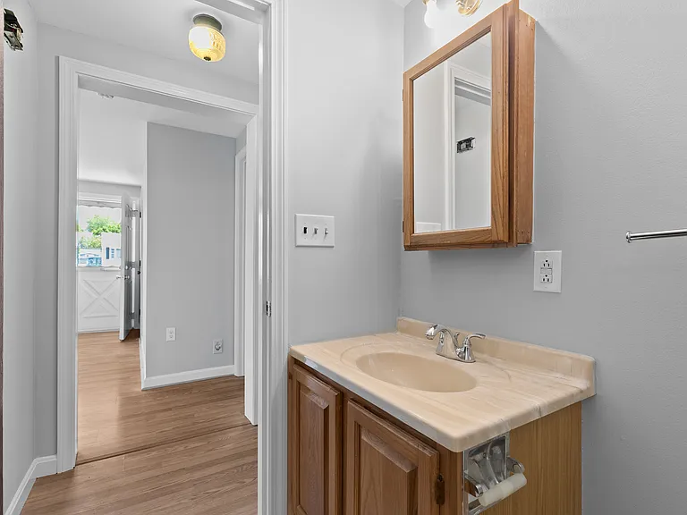 32 Prince Henry Ave #32 — Photo 16