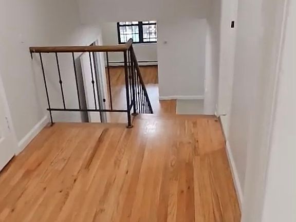 4th image of 15644 78th St