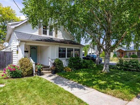 5 Hawthorne Ave, Norfolk County, ON N3Y 2L6