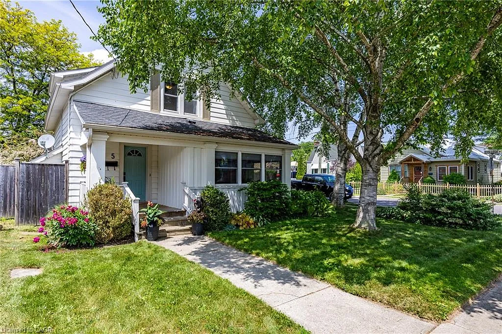 5 Hawthorne Ave photo 1