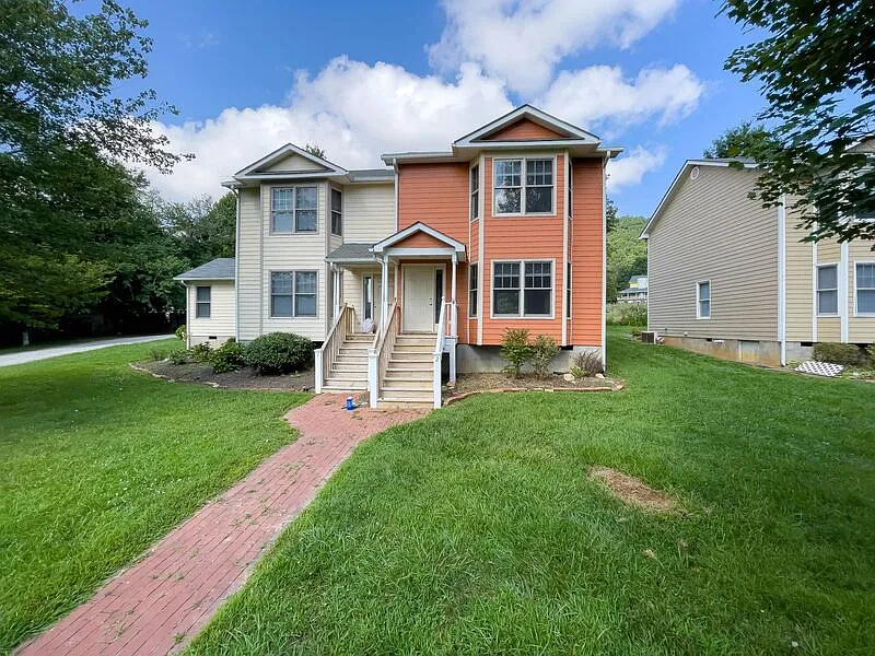 2147 Brevard Rd #2