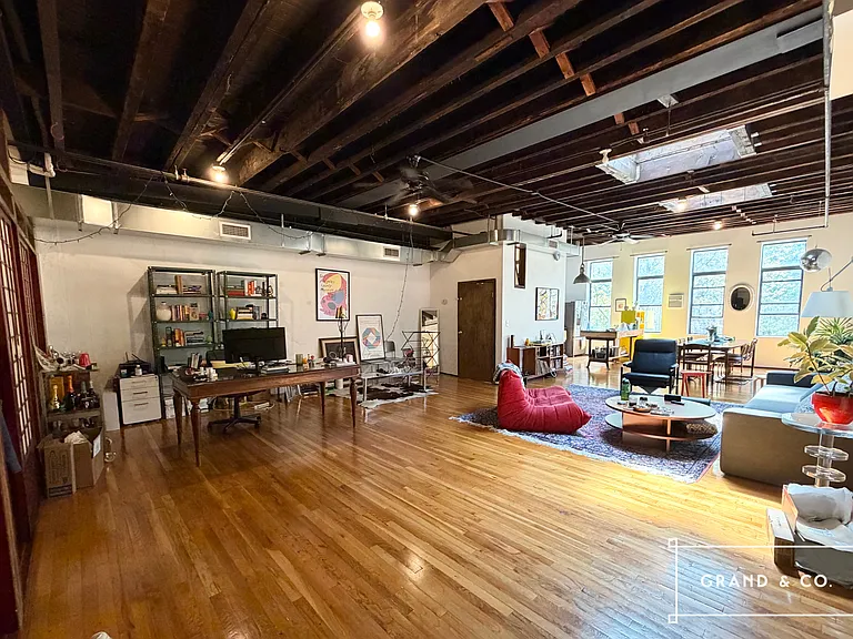 318 Grand St #2K — Photo 2