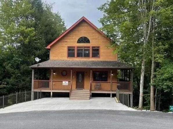 3507 Brook Stone Way, Pigeon Forge, TN 37863