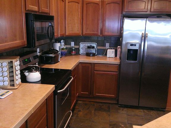 3rd image of 8806 W Skagit Ave
