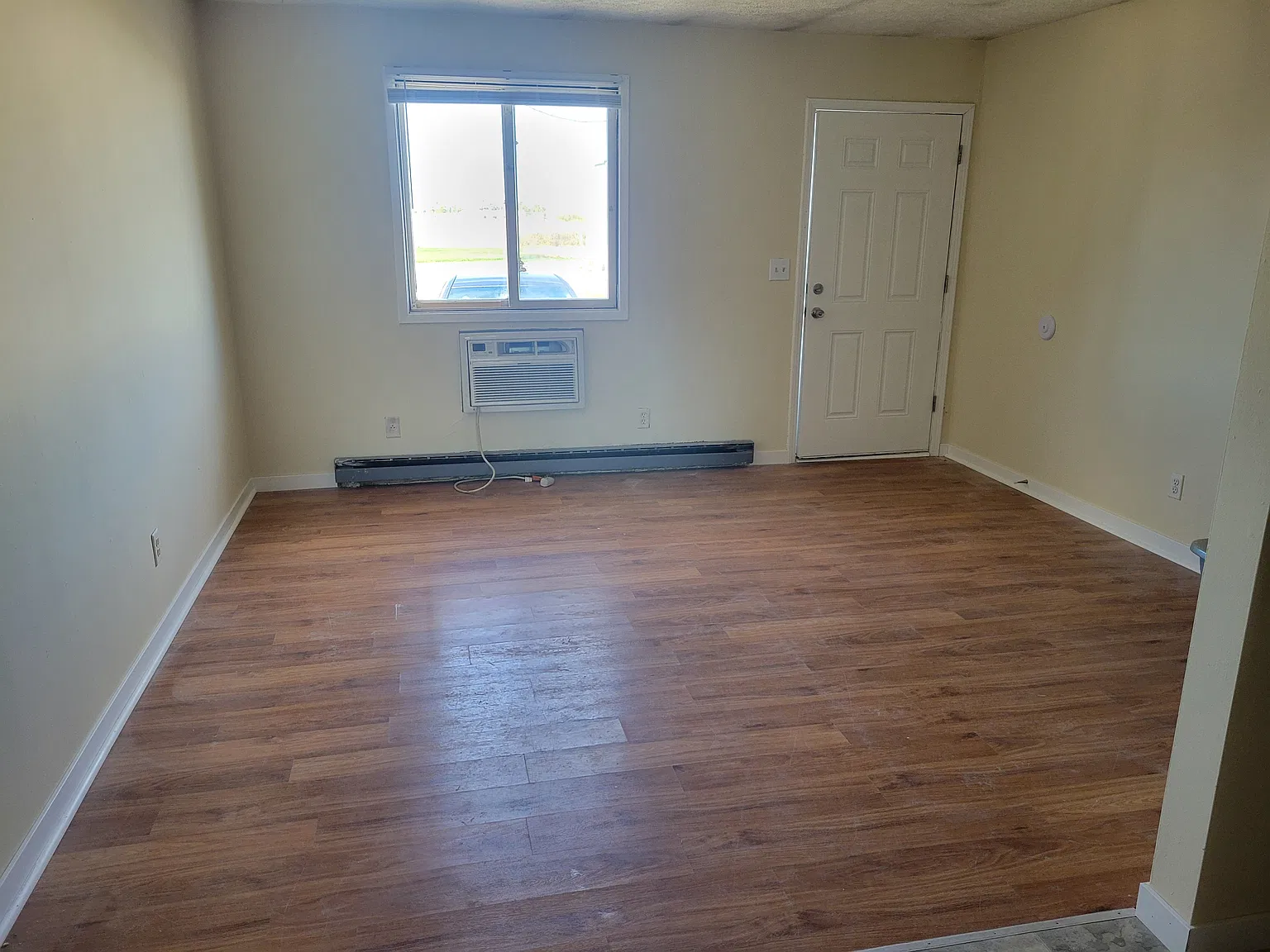 1 bed, 500 sqft, $850 — Photo 4