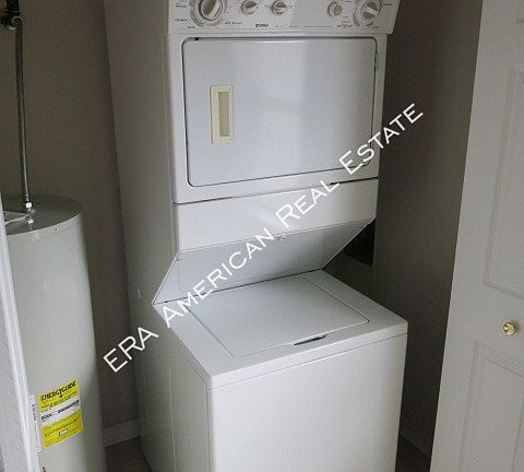 5th image of 28 Garden Ln APT 11