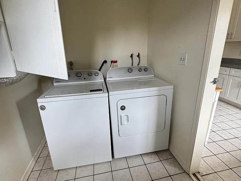 3245 Texas St — Photo 5
