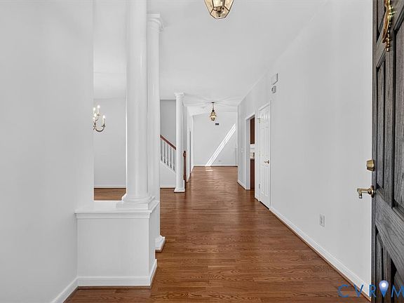 4th image of 4161 Coles Point Way