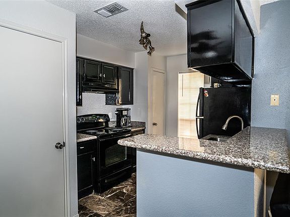 2nd image of 1515 Sandy Springs Rd APT 1001