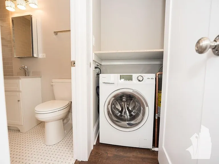 827 W Lakeside Pl #805 — Photo 6