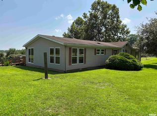 6000 Lick Creek Rd, Anna, IL 62906