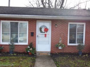 308 N Rochester Rd APT 17, Clawson, MI 48017