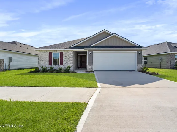 8362 HELMSLEY Boulevard, Jacksonville, FL 32219