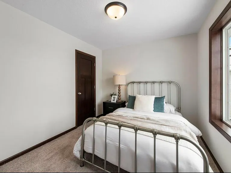 3000 Hemingway Dr — Photo 15