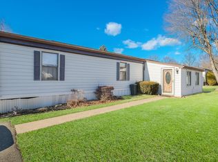 531 Ramblewood Ln, North Wales, PA 19454