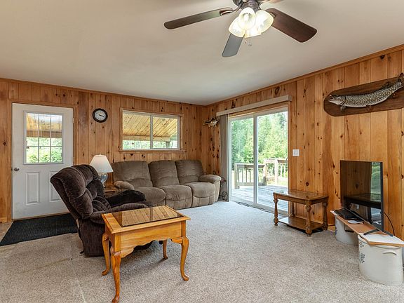3rd image of 114 Blueberry Corner Rd
