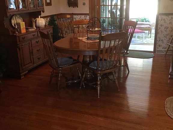 formal dining room