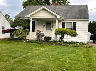 1921 Ridgelawn Ave, Youngstown, OH 44509