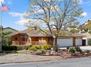 28402 Sandhurst Way, Escondido, CA 92026