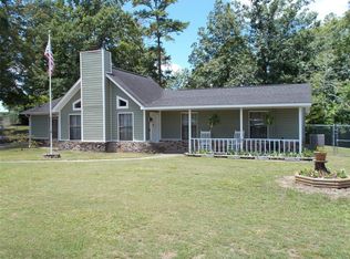 151 Redbud Ct, Ozark, AL 36360