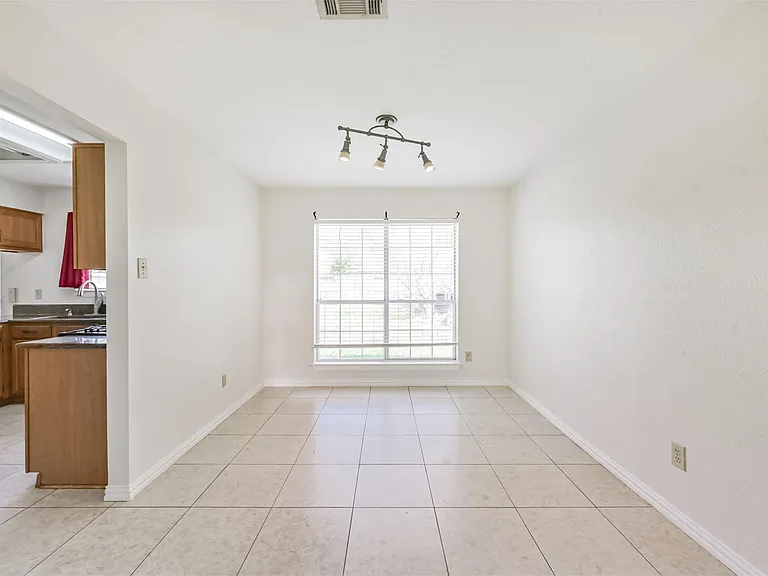 7063 River Garden Dr — Photo 10