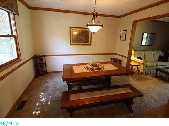 4th image of 4816 Saint Andrews Cir