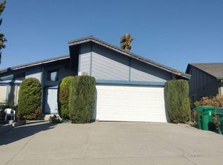 121 Dove Ct, Hercules, CA 94547