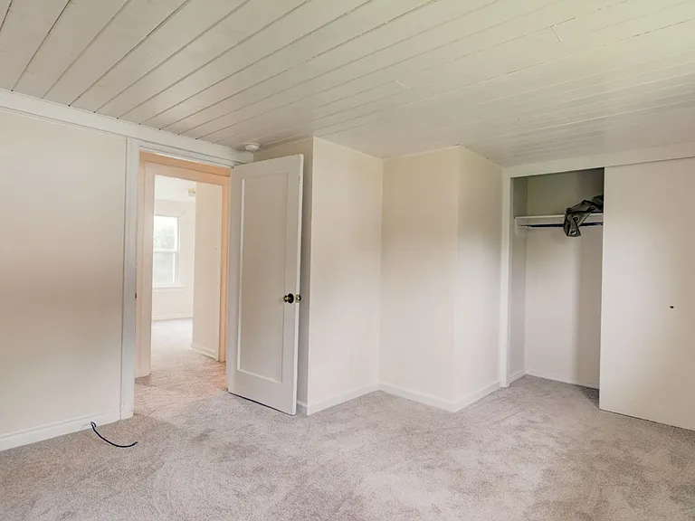 1190 SE 9th Ave — Photo 24