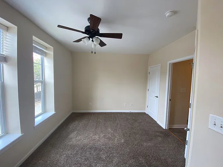 11 Maverick Dr — Photo 18