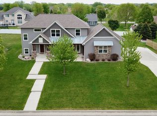 1805 2nd St NE, Willmar, MN 56201
