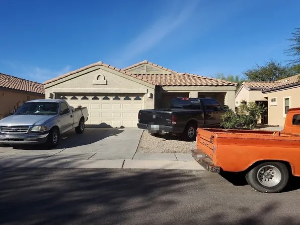 369 N Rustlers Canyon Dr, Sahuarita, AZ 85629