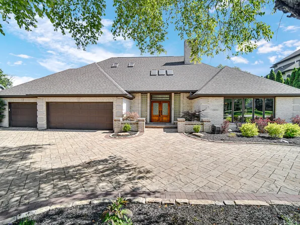 1309 Ballybunion Ct, Dyer, IN 46311